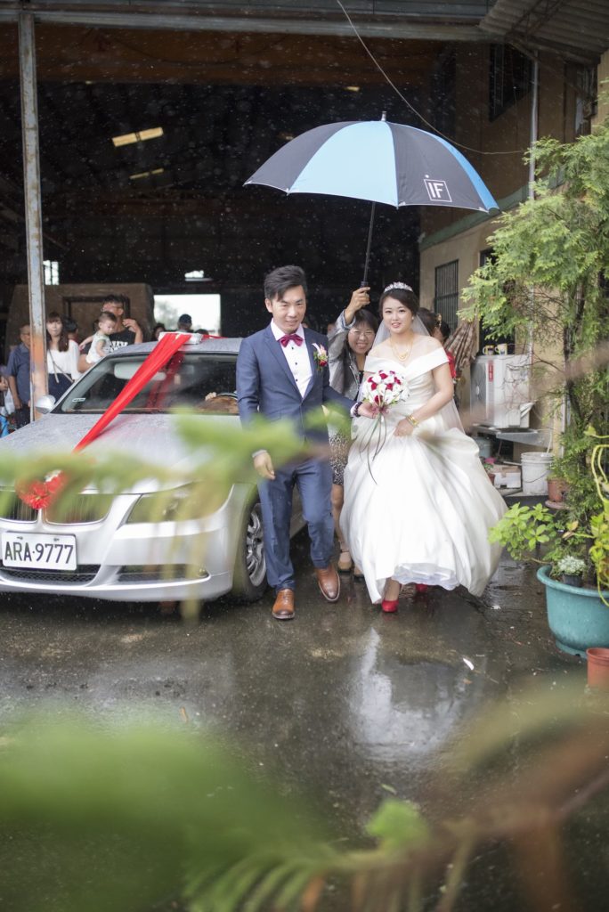 雨中婚禮